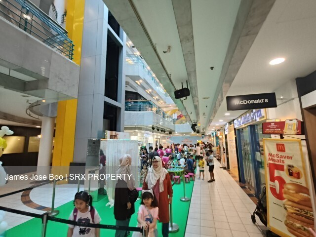 Orchard Mall - Suits Takeaway Drinks, foodstuff, Retail  (D9), Retail #637959861